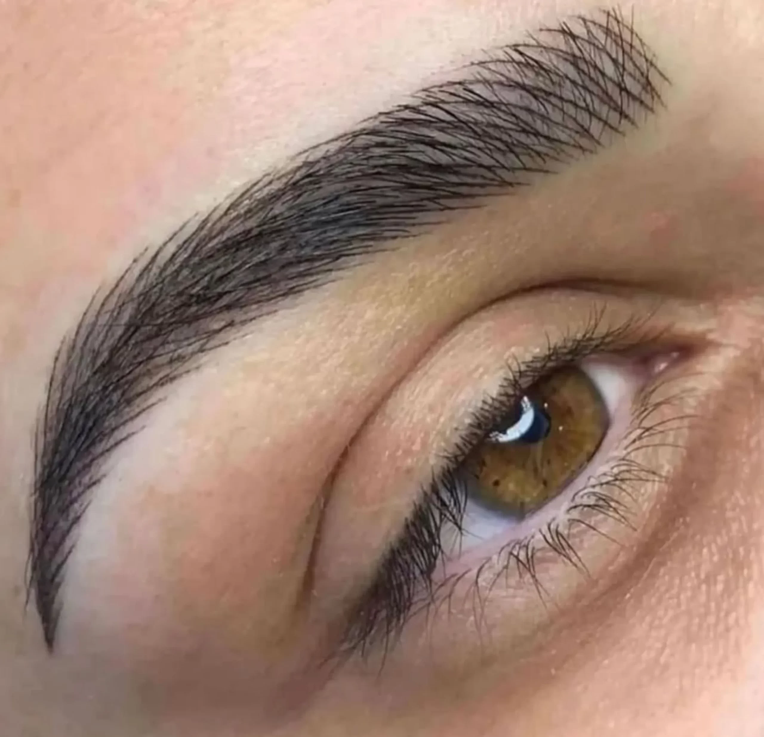 eyebrow tattooing